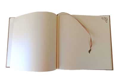 Дървена книга за пожелания - тяло